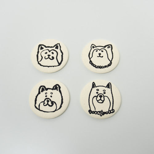 柴犬のドップルさん布缶バッジ ピンバッチ ojizakka 通販 19391997