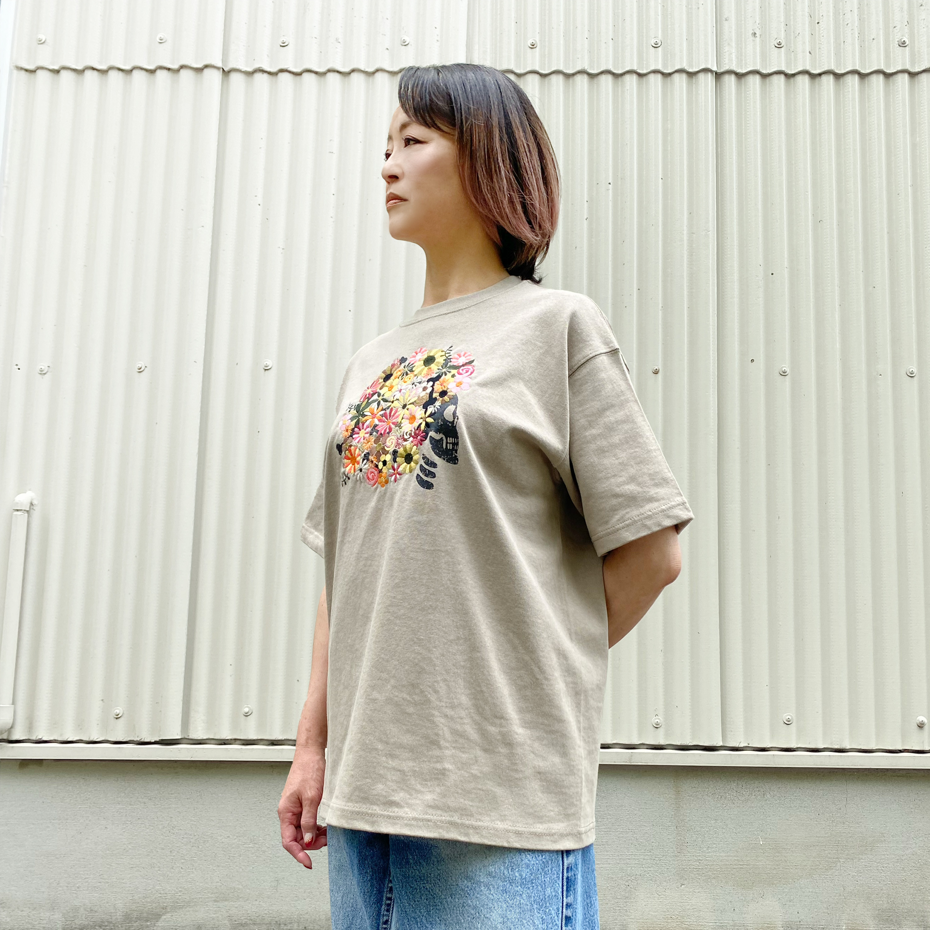 刺繍☆半袖Tシャツ/花とアフロ 9.1oz