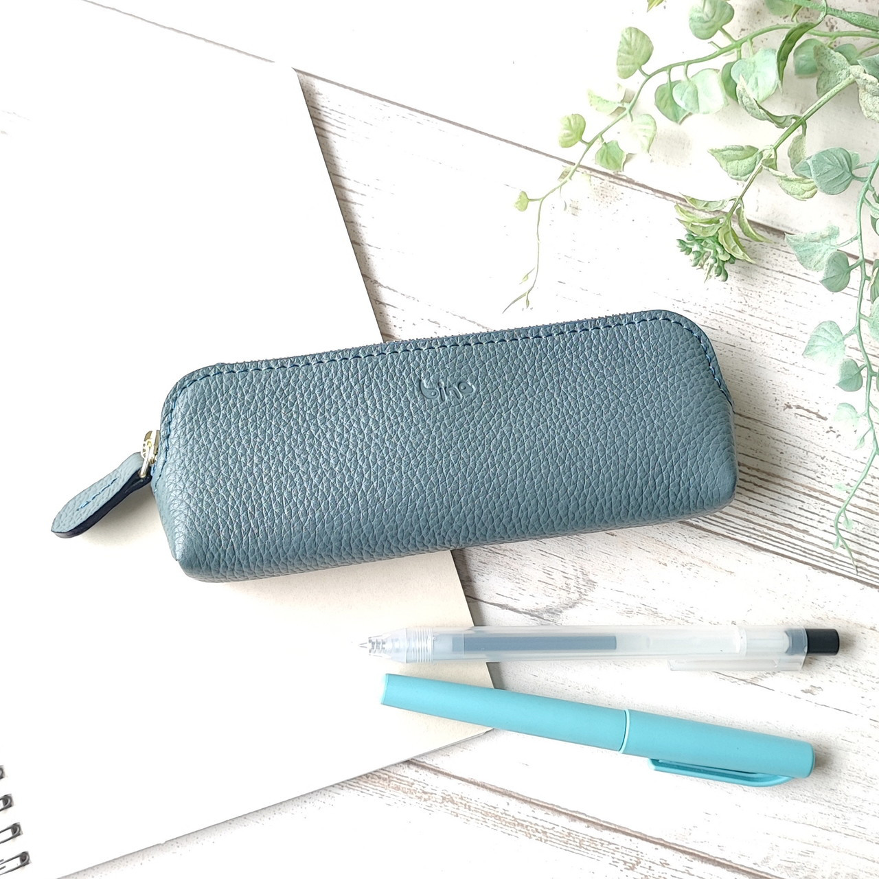 コンパクトレザーペンケース（ブルーグレー）
