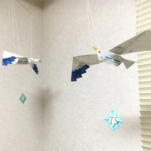 癒しの手作りキット】空飛ぶカモメのモビール 名入れOK 親子で楽しむ
