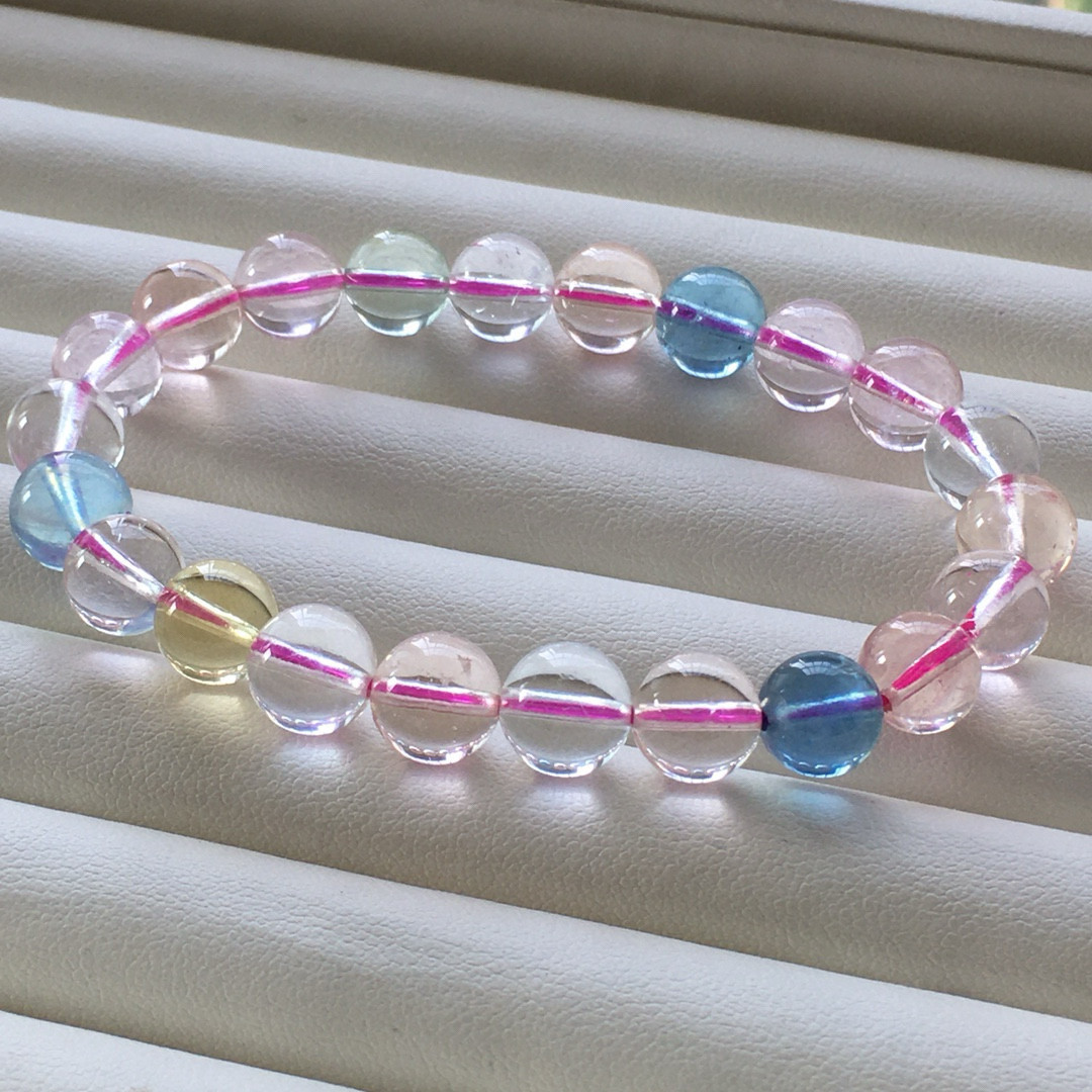 「夏」モルガナイトブレスレット　8.9mm 天然石　4月誕生石恋愛成就、結婚願望