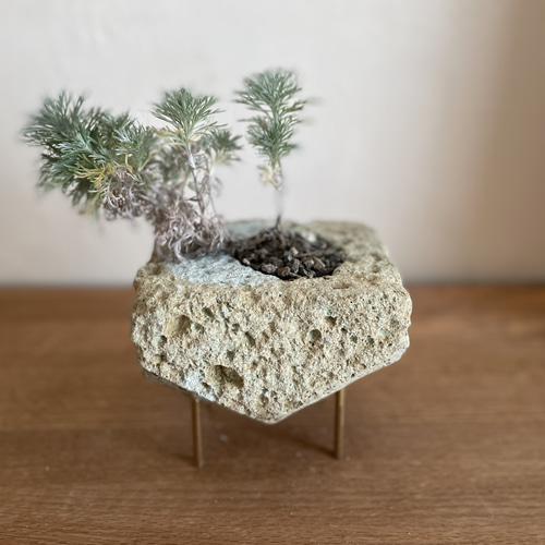 大谷石｜ストーンポット（石鉢・植木鉢） 一輪挿し・花瓶・花器