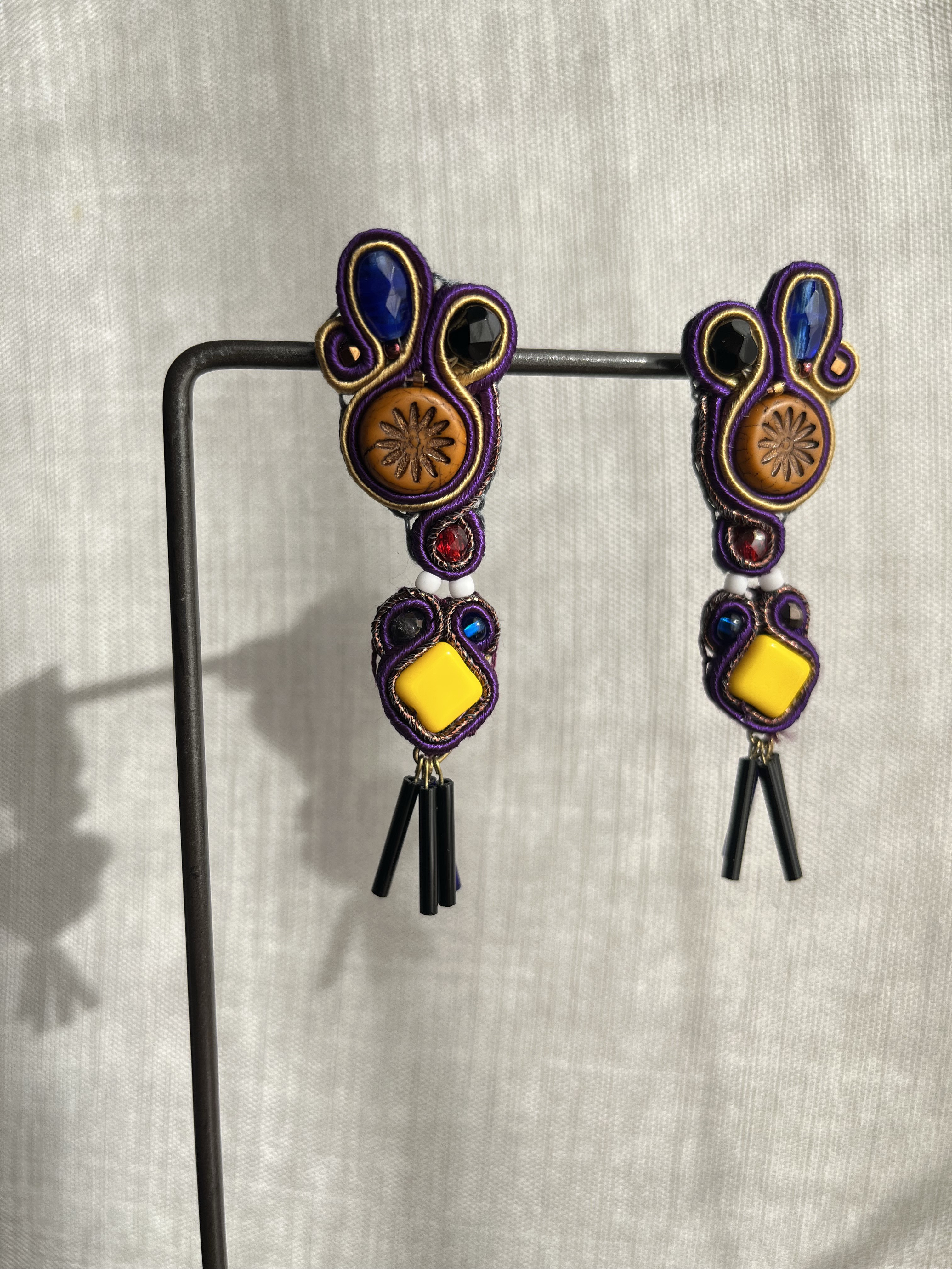 ソウタシエ チタンピアス 一点もの