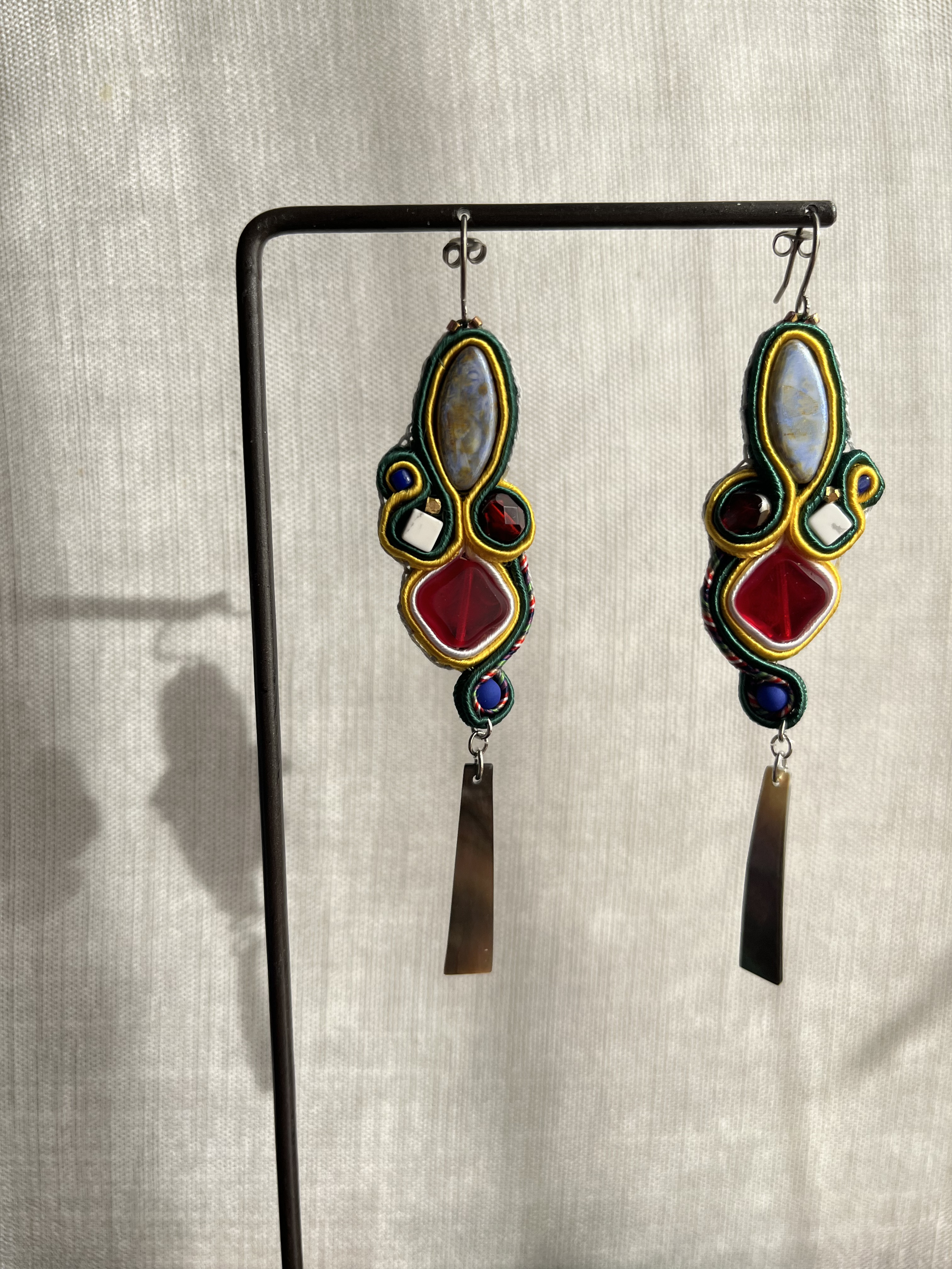 ソウタシエ チタンフックピアス 一点もの