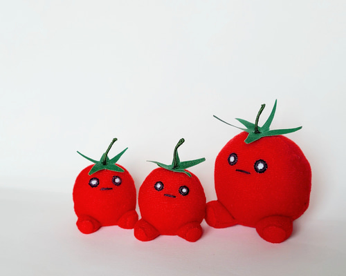 ミニトマト(プチトマト)のぬいぐるみ ぬいぐるみ くろまるファクトリー