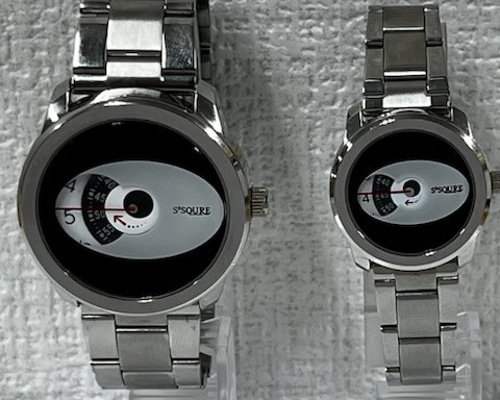 ディスクで時間を表示 昔懐かしいメタルバンド時計（YAS-48605