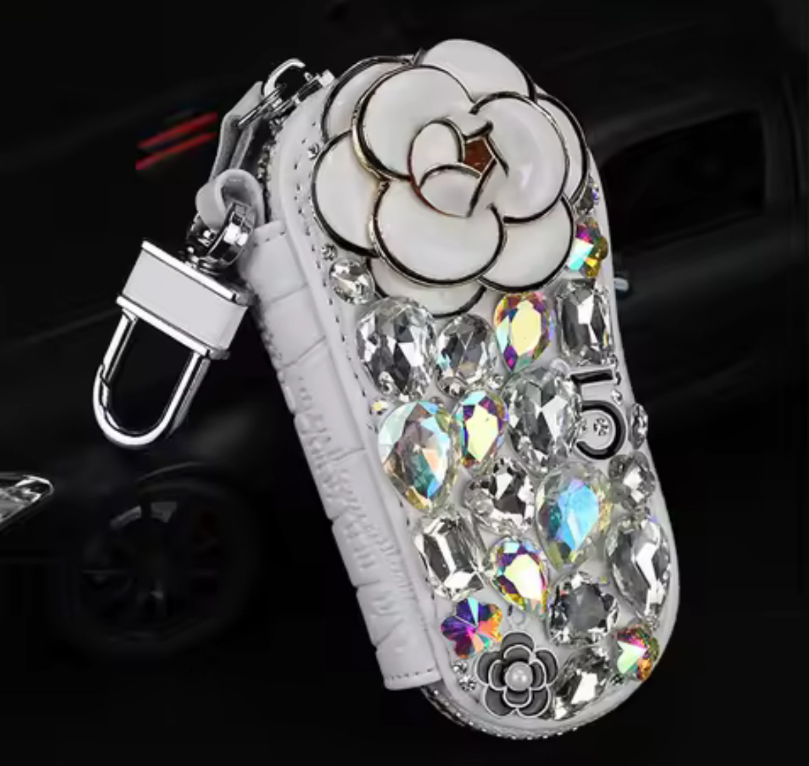 【持つアート】キーケース キラキラ ラインストーン 気分が明るくなるキーケース ２色展開