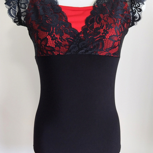 赤に黒レースでドンキホーテのキトリ♥️をイメージしたバレエ