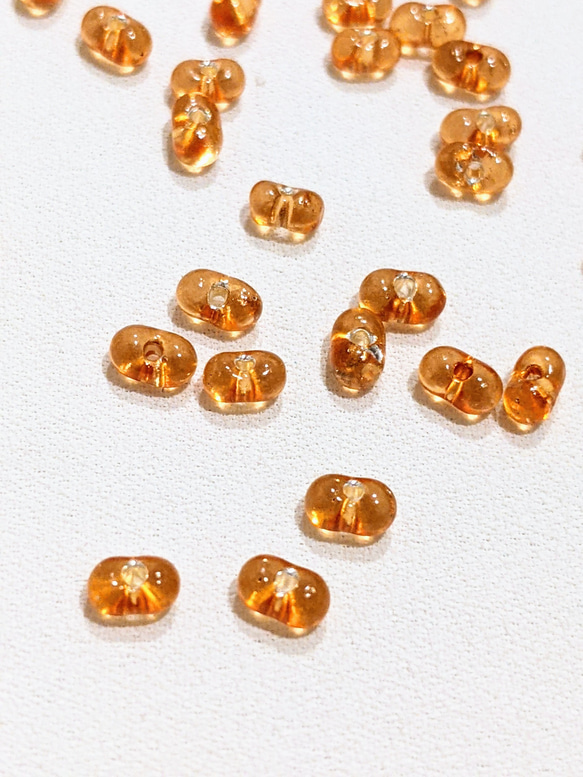 ファルファーレ オレンジ 2✕4㍉ 5g ピーナッツ ビーズ パール ガラス つぶつぶ パーツ 2枚目の画像
