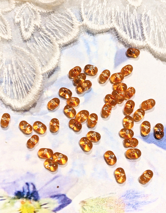 ファルファーレ オレンジ 2✕4㍉ 5g ピーナッツ ビーズ パール ガラス つぶつぶ パーツ 4枚目の画像