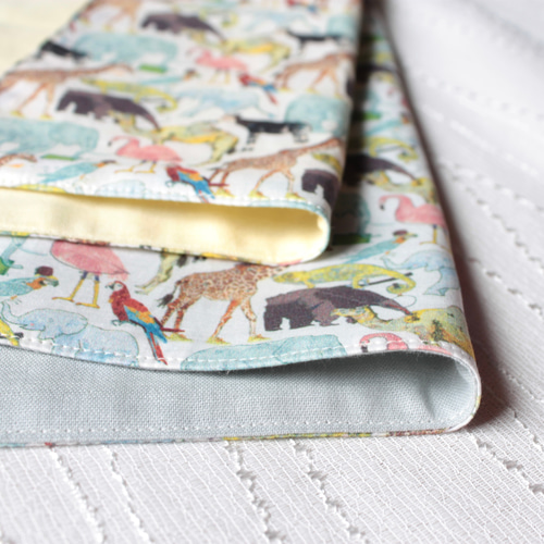 Yourelia様】ハンドメイドオーダー★犬★ガーゼハンカチ　21点 my days 刺繍ハンカチ (全9種類) | リスノ雑貨店