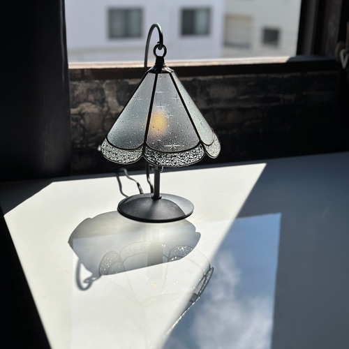 フラワー型】昭和レトロ アンティーク硝子 スタンドランプ（銀河硝子