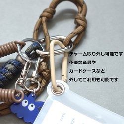 綠色款【神秘生物】男女通用！經典壓克力繩登山扣包掛飾/卡包 第4張的照片