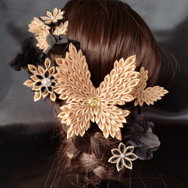 洋風つまみ細工　蝶と花（金）　10点セット　ウエディングや成人式に！　※色の変更承ります