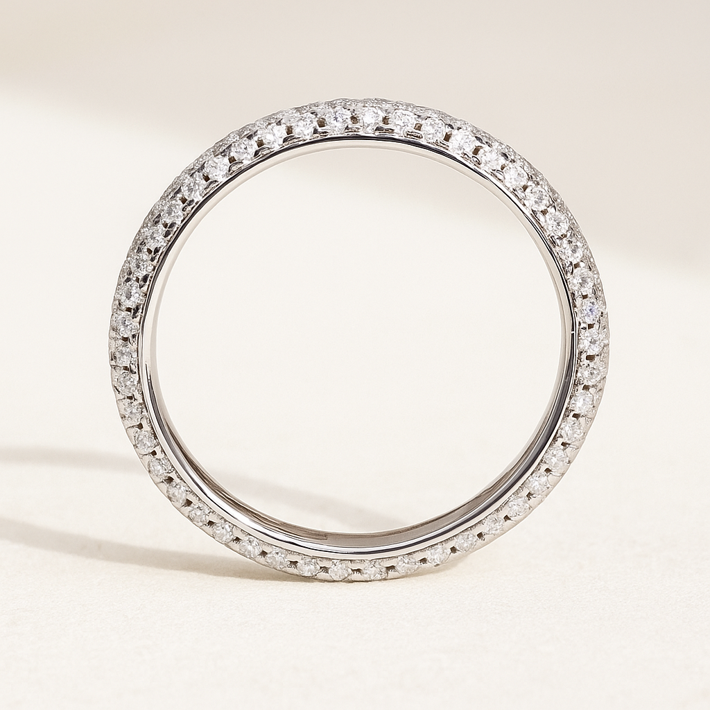 モアサナイト 1mmパヴェフルエタニティリング｜150石が繊細に輝く上質デザイン