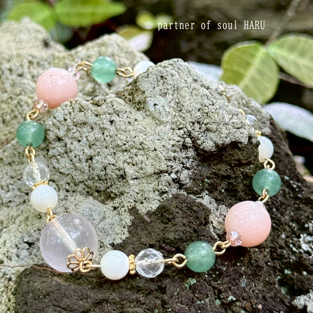 ハートの解放 愛と魅力upブレスレット