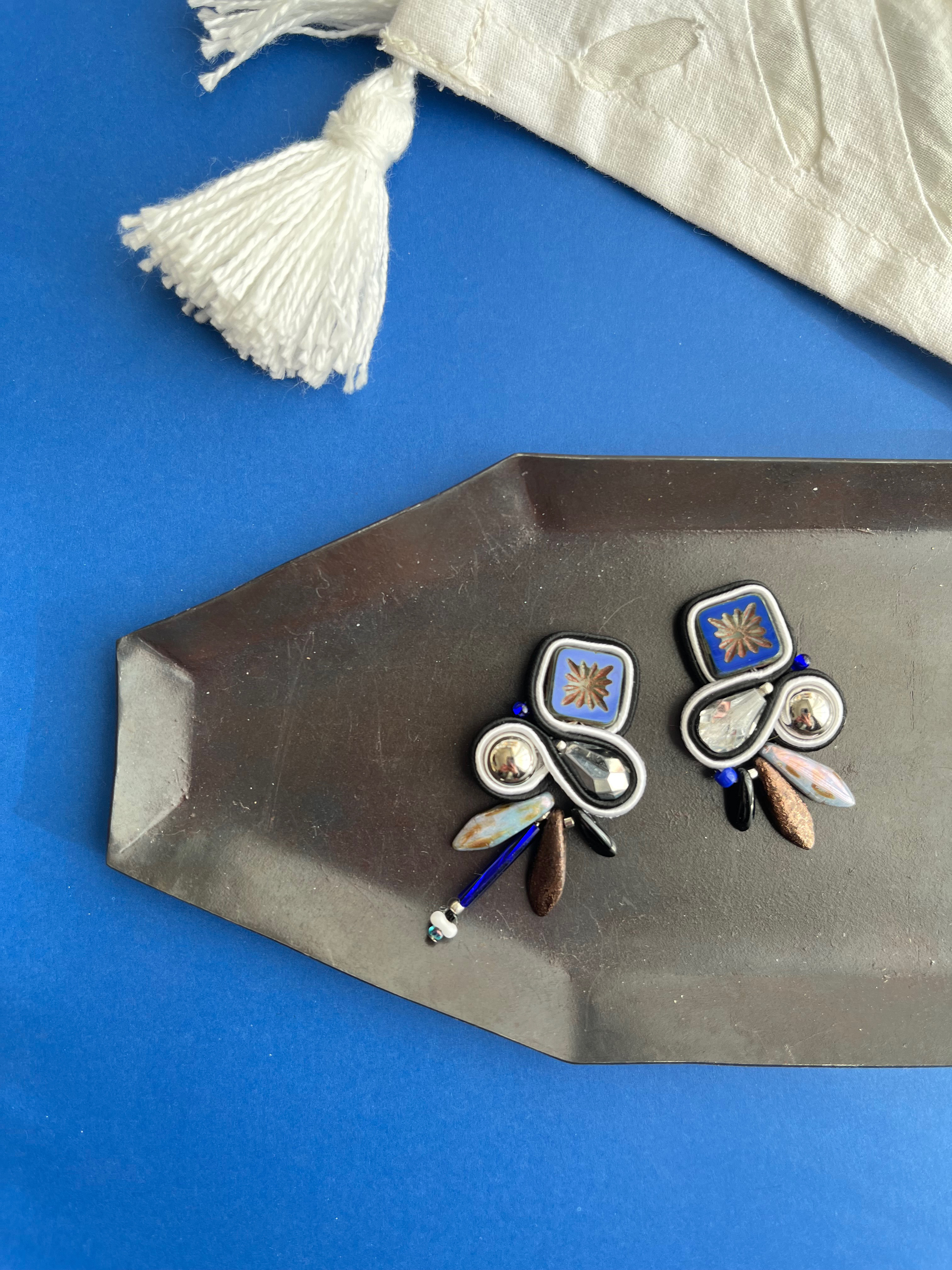 ソウタシエ チタンピアス アシンメトリー 一点もの