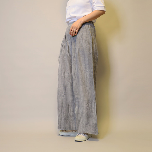 【夏新作】涼しげ♪絞り染めリネン100総ゴム仕立てタックワイドパンツ25024GLF 2枚目の画像