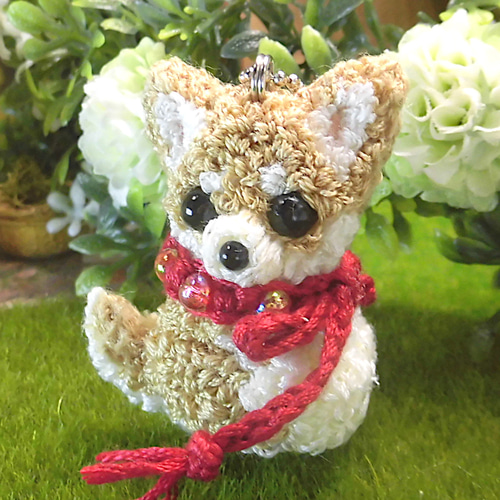 ふわもこ刺繍のチワワ(フォーン・スムースコート) マスコット NO.01