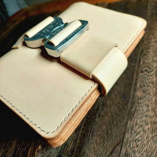 システム手帳バイブルerika 30 コブラバックル 手帳 M's Leather