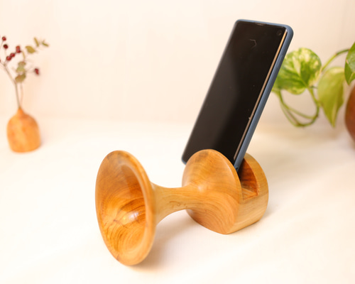 6月4日 22時 販売開始】山桜：職人手作り無垢材スマホスピーカー