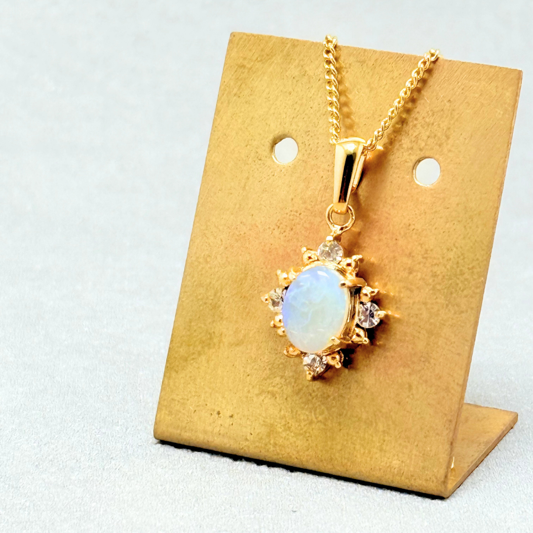 8×6 まどろむ光 オパール/蛋白石  K18GP K24GP 天然石ネックレス - Halo