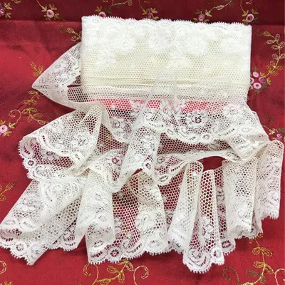 花模様フランドルレース（No.2671-A）