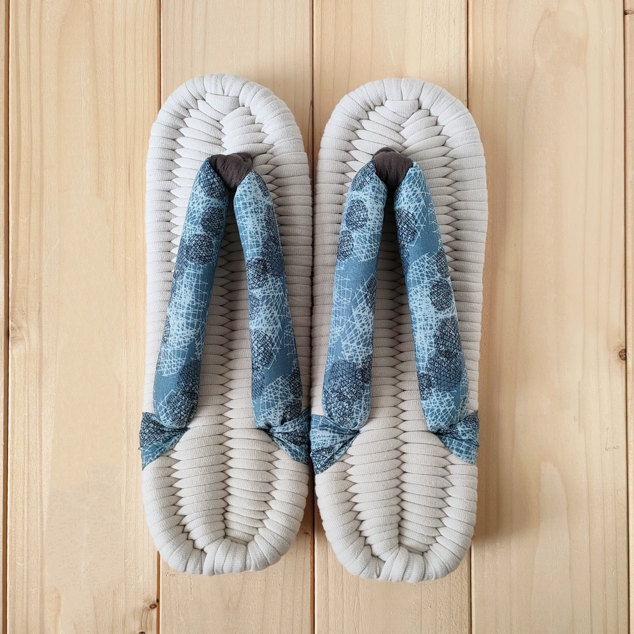 サイズ選べる【布ぞうり／TSUMUGI】USA　Dot　受注制作 ルームシューズ