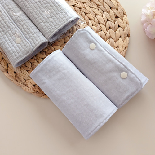 ヌビ生地ムーンスターの刺繍のよだれカバー グレー サッキングパッド