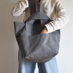 CLOUCHY SHOULDER BAG（ダークグレー） 8枚目の画像