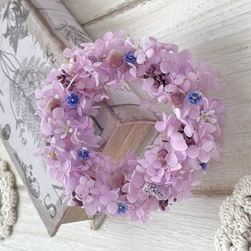 ラベンダー色のアジサイミニリース 紫 薄紫 アジサイ 紫陽花 ハイド