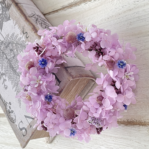 ラベンダー色のアジサイミニリース 紫 薄紫 アジサイ 紫陽花 ハイド
