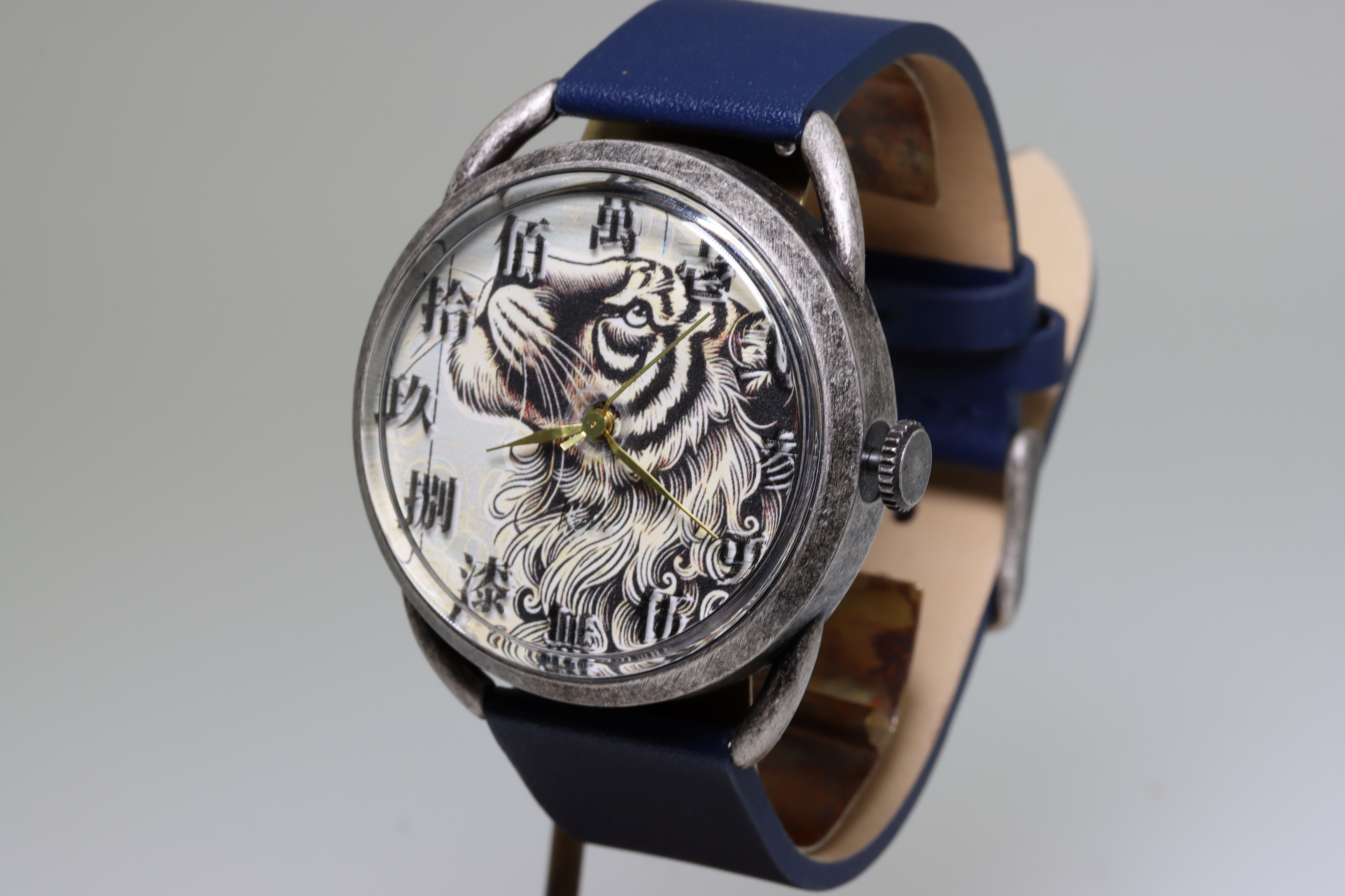 月夜の白虎　A moonlit night and tiger