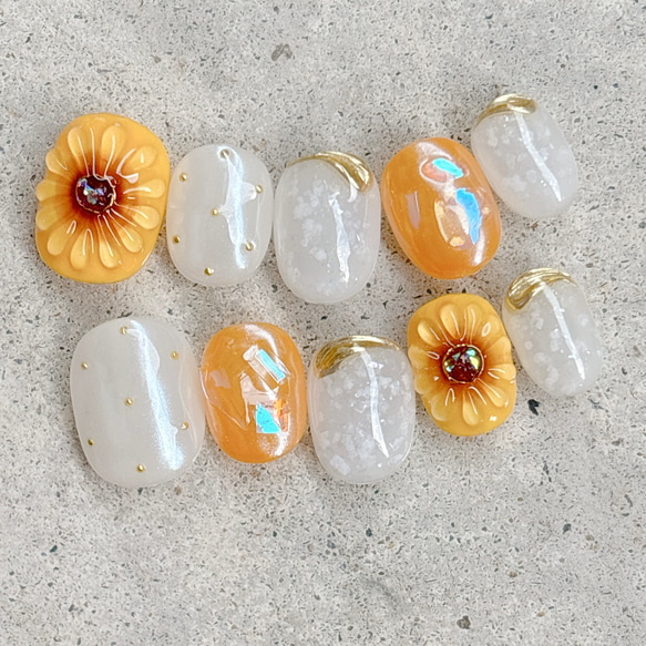 ネイルチップ｜ひまわりネイル｜向日葵｜夏の誕生花2025｜夏