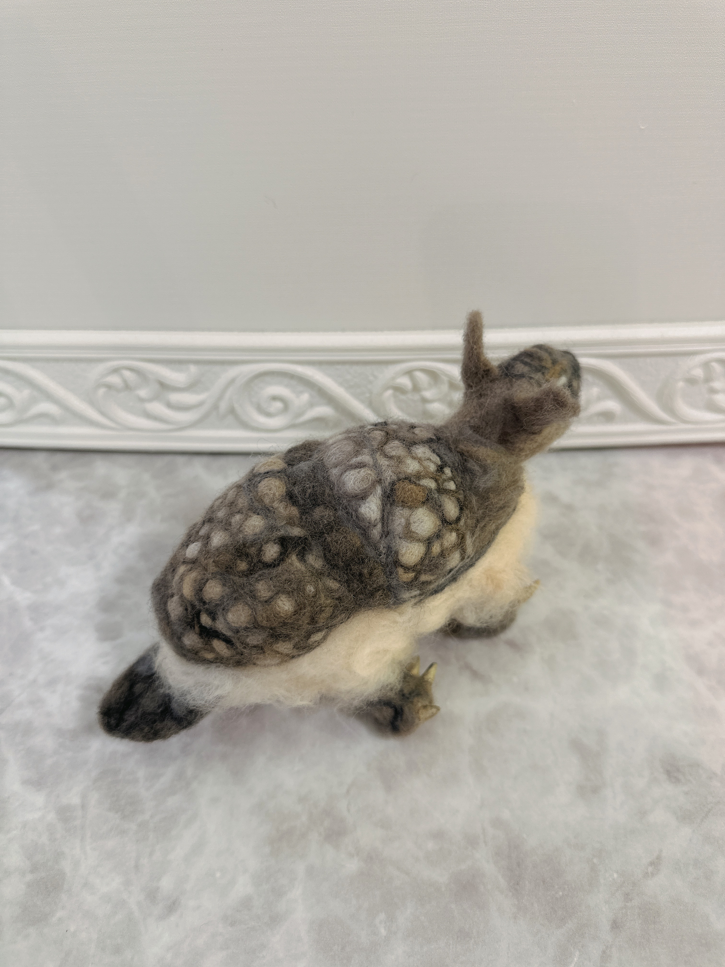 ☆アルマジロ☆ 羊毛フェルトぬいぐるみ アートドール 置物インテリア