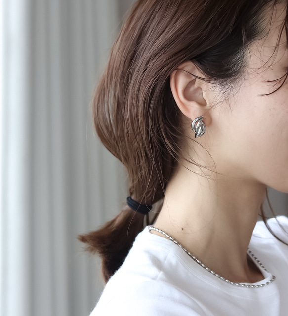 Knot  gold  14kgfピアス｜イヤリング｜アレルギー対応 14枚目の画像