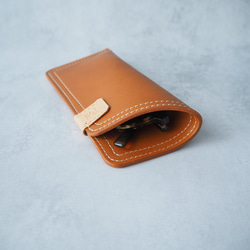 プレゼントにもオススメ♪《本革》イニシャル付き・ソフトなメガネケース3色◆ストラップ付きに変更可 9枚目の画像