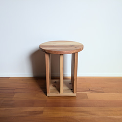 【round side table】　ソファテーブル/ナイトテーブル/サイドテーブル/ラウンド/円形/マガジンラック 6枚目の画像