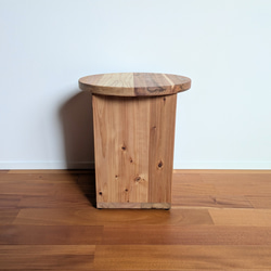 【round side table】　ソファテーブル/ナイトテーブル/サイドテーブル/ラウンド/円形/マガジンラック 8枚目の画像