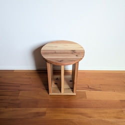 【round side table】　ソファテーブル/ナイトテーブル/サイドテーブル/ラウンド/円形/マガジンラック 7枚目の画像