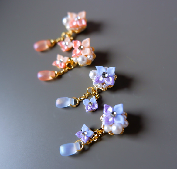 2カラー！淡色しずくと半月紫陽花のイヤリング・ピアス＊受注制作《パール　ミニチュア　梅雨　アジサイ　ピンク　パープル》 14枚目の画像