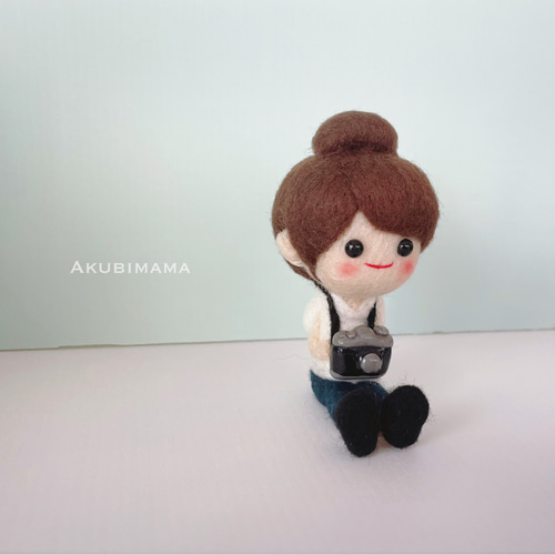 受注製作】おともにぴったりな持ち運べる羊毛フェルト人形 オーダー可