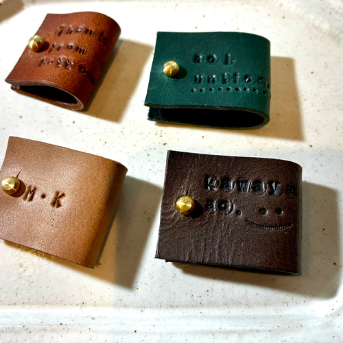 国産革•刻印無料』身近な物をお洒落に♪マルチレザータグ 10色展開