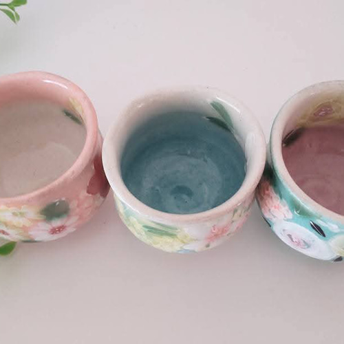 ゆずりは工房 ぐい呑三種揃 緑彩ローズ・紅彩花化粧・薄紅花景色