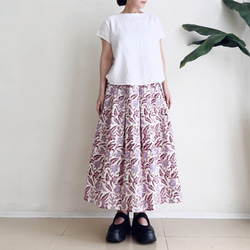 Cotton Batik 素材ロングスカート　* 銅板型押しタイプのロウケツ染め生地 *　 1枚目の画像