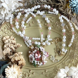 宝石の花園ネックレス(貴和クリスタル・ローズピーチ) 1枚目の画像
