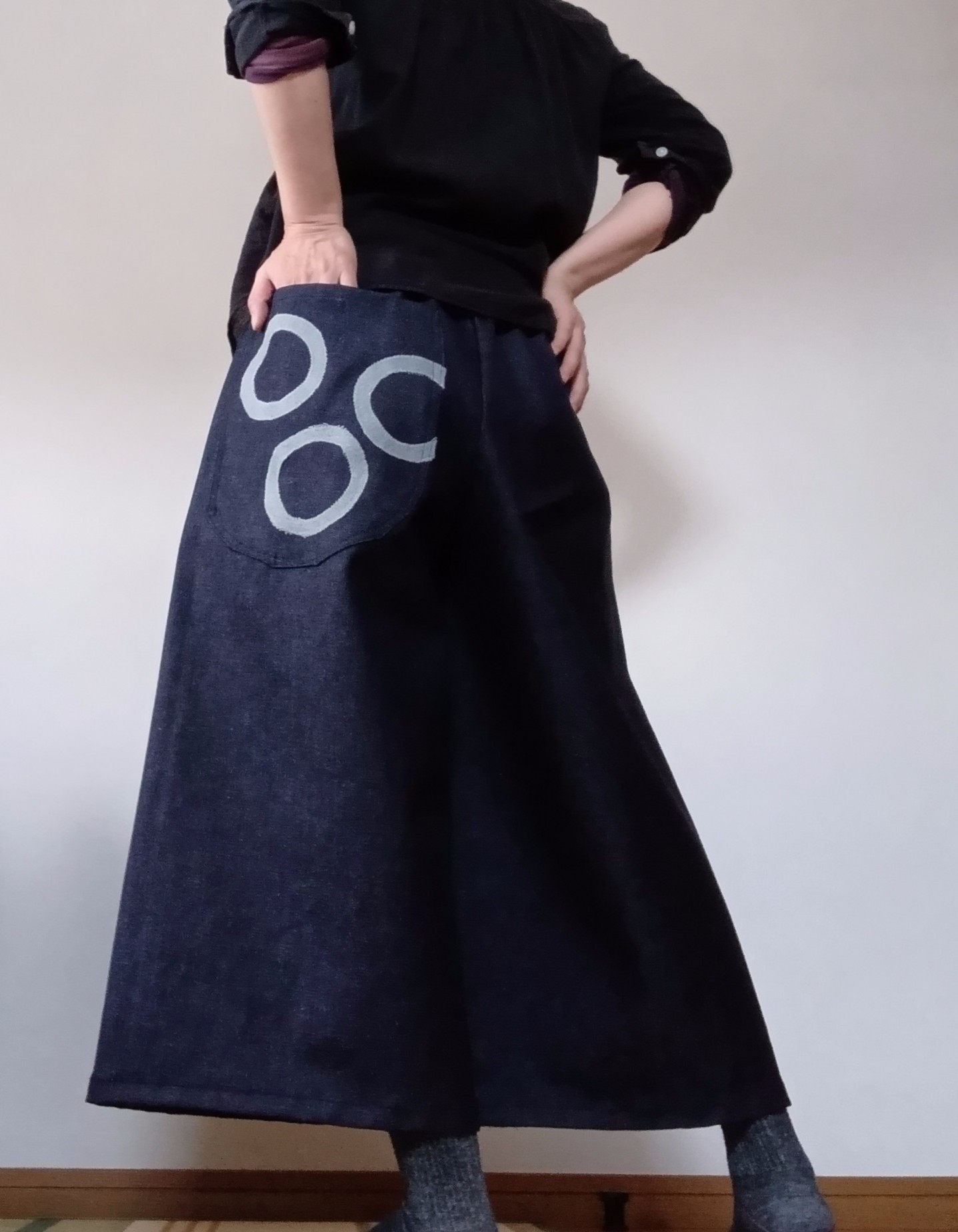 大人ネイビーデニムワイドパンツポケットが大きいブクブク柄ズボン個性的ジーンズ