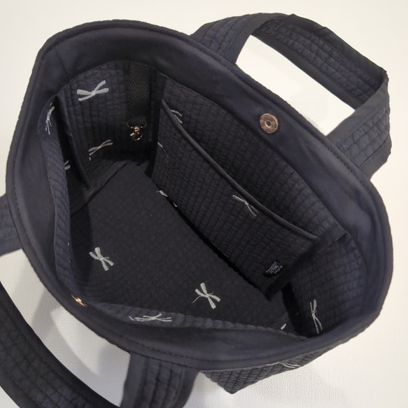 ✱受注制作✱ヌビバッグ Mサイズ/ヌビトートバッグ /ランチトート/ ブラック×リボン刺繍/ホワイト 4枚目の画像