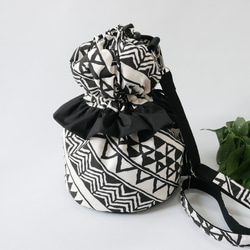 イプケース フリル ブラック×生成り フラダンス 楽器ケース その他