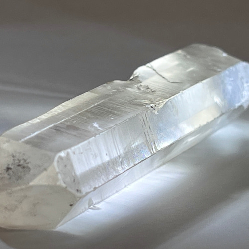 マスタークリスタル ダウ レムリアンシード クリスタル ピンク 原石